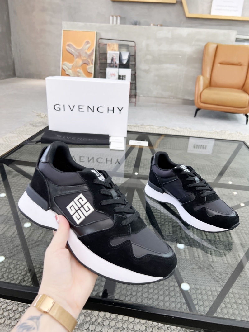 Givenchy Sneakers